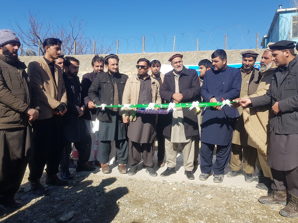 د پکتیا ډنډ پټان کې پر ۱۲۵ بېوزله کورنیو د هګیو چرګانو د وېش لړۍ پیل شو