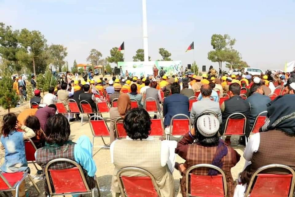 خوست کې د زرغون خوست په نوم د نیالګیو اېښودو کمپاین او کلتوري مېله پیل شو