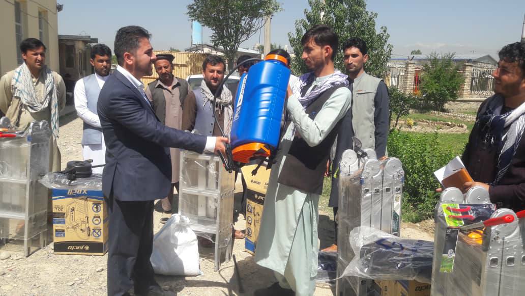 13 Pioneer Farmers Receive Horticulture’s Tools in Kapisa.