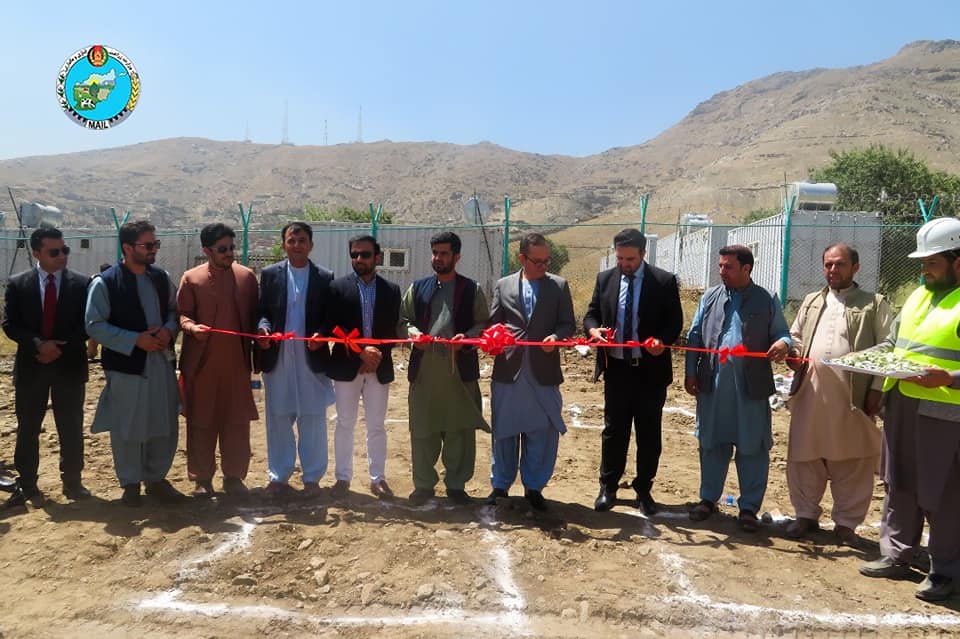 کار ساخت دو ساختمان در محل نمایشگاه بادام‌باغ آغاز شد