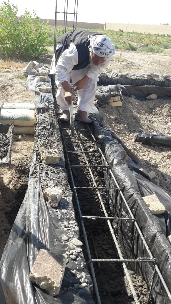 جریان کار ساخت کشمش‌خانه‌های پروژه‌ی مدیریت محصولات زراعتی- خاشرود، نیمروز