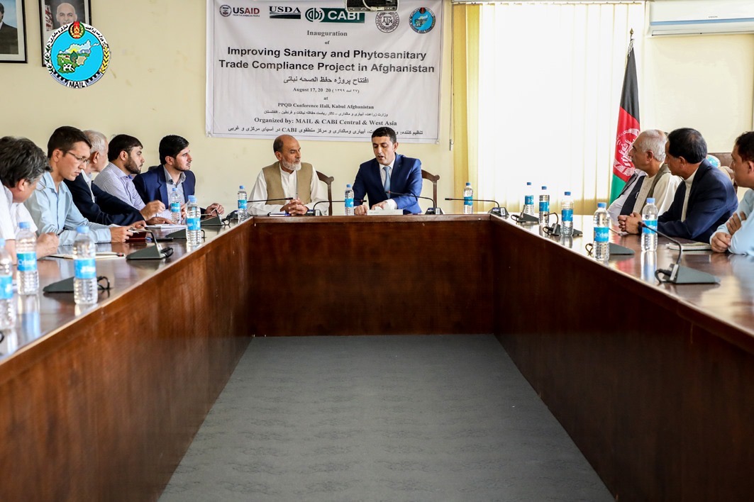 پروژه‌ی پایداری حفظ‌الصحه و تجارت نباتات افتتاح شد