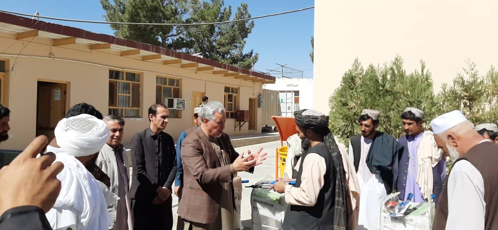 زابل کې پر یو شمېر بڼوالو د بڼوالۍ اړونده توکي ووېشل شوې