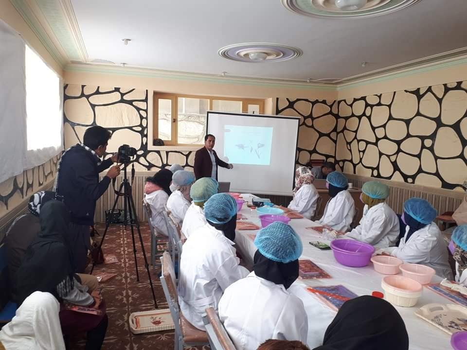 Ghazni's Agriculture, Irrigation and Livestock Department has launched a training program for a number of saffron-working women in the province to process and package Saffron.