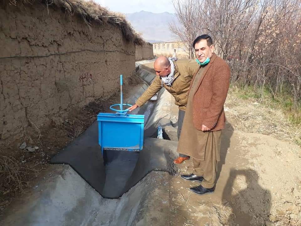 Construction of “Rabat” irrigation canal to complete in Bagram 