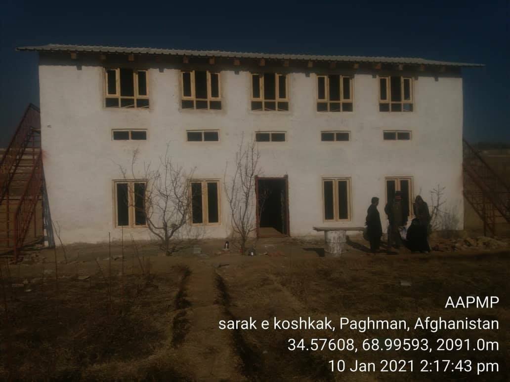 In financial year 1399, atotal of 64 zero energy storeges have been built in Kabul to maintain apples .