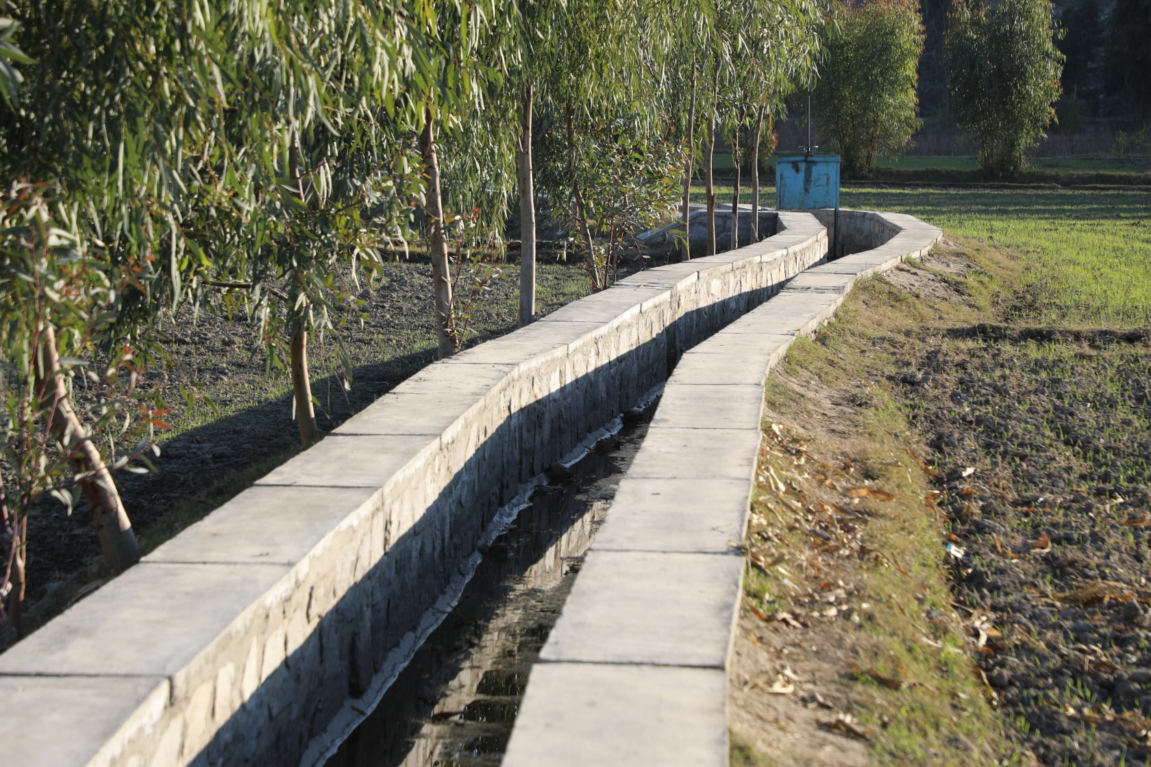 Irrigation canals built by the  Ministry of Agriculture in Nangarhar narrated by picture.