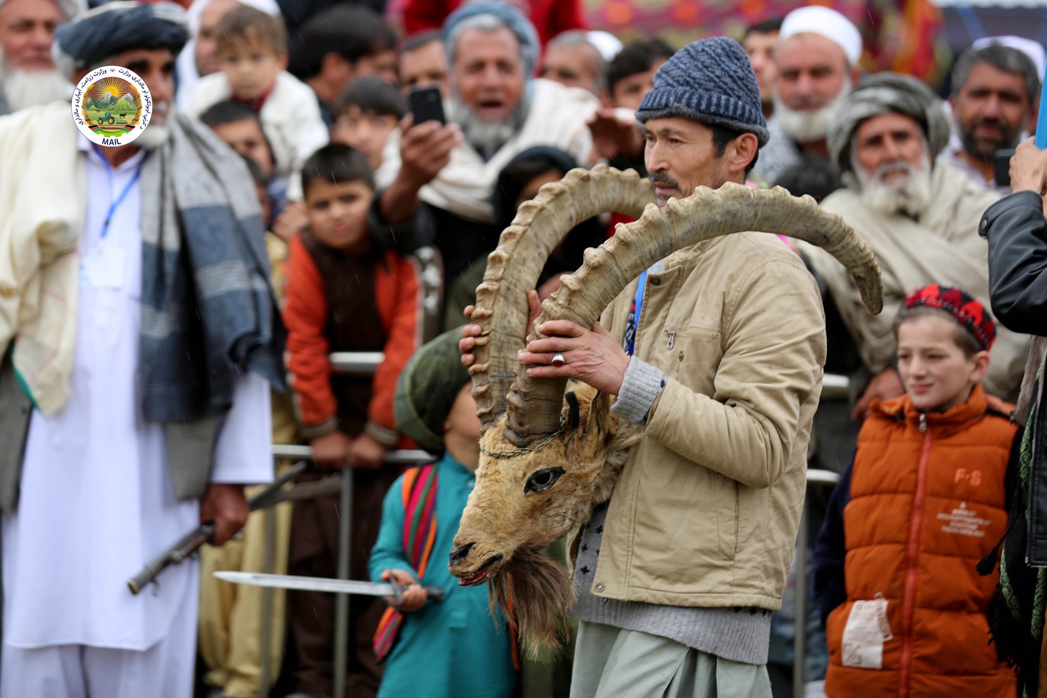 Scenes of entertainment in former's Festival and the beginning of the twenty-fifth day of the fifth Agricultural products' exhibition in Badam-Bagh.