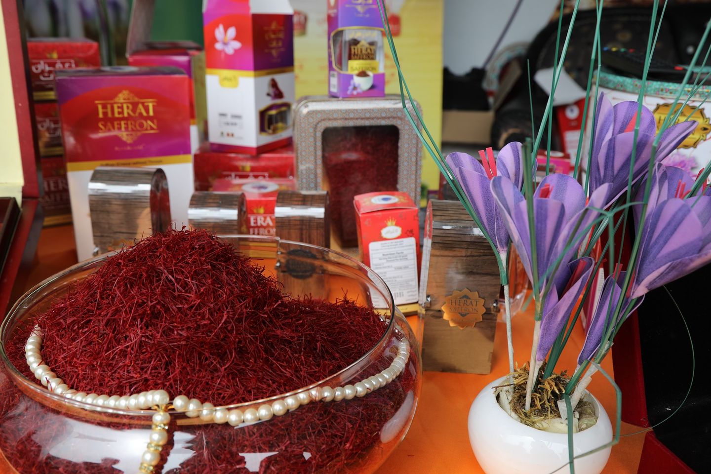 Saffron products, buy good quality saffron in 25th Saffron's agricultural products' exhibition. The exhibition is open to the public until the end of Thursday, fifth of Hamal.