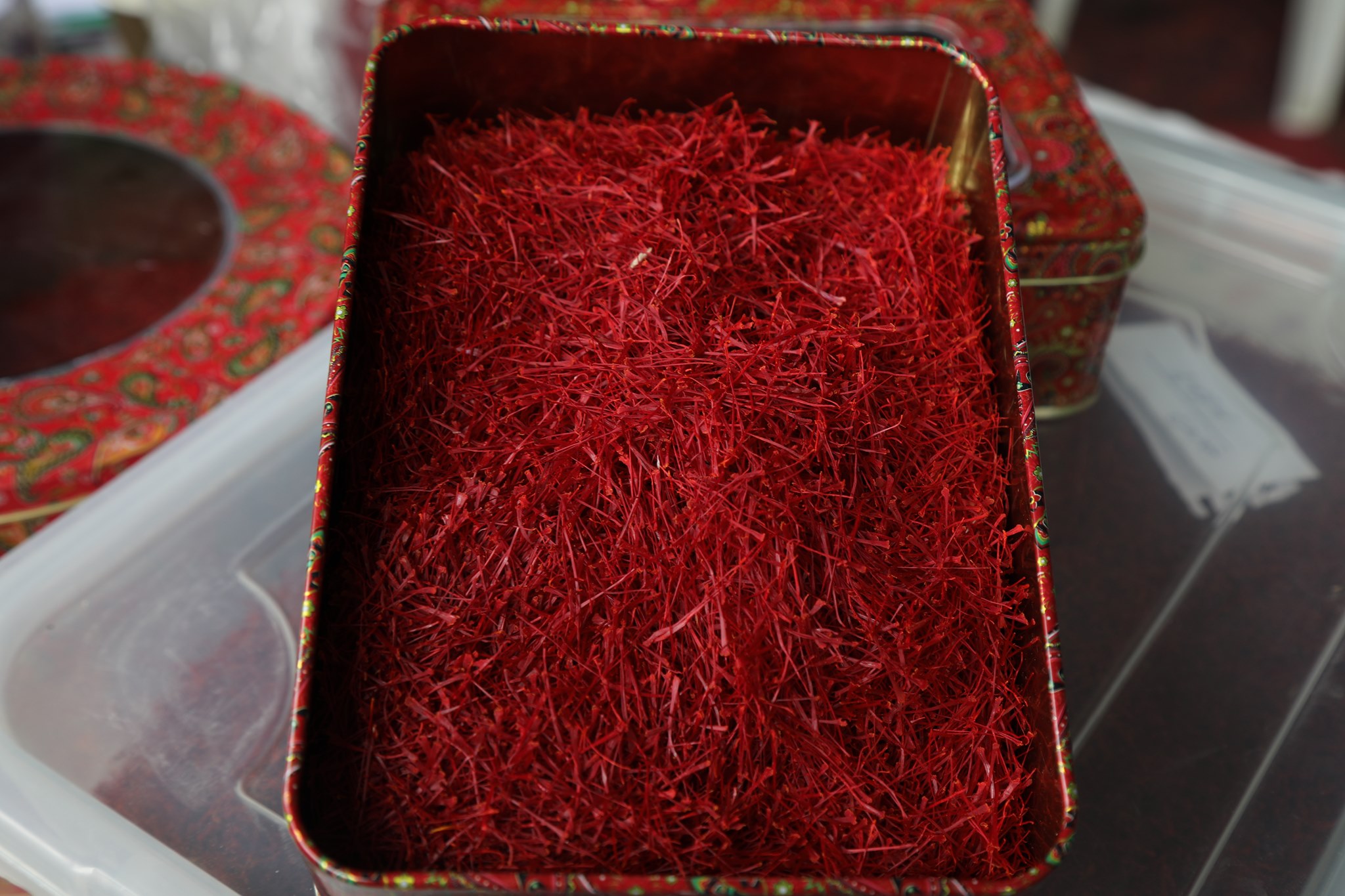 Saffron products, buy good quality saffron in 25th Saffron's agricultural products' exhibition. The exhibition is open to the public until the end of Thursday, fifth of Hamal.