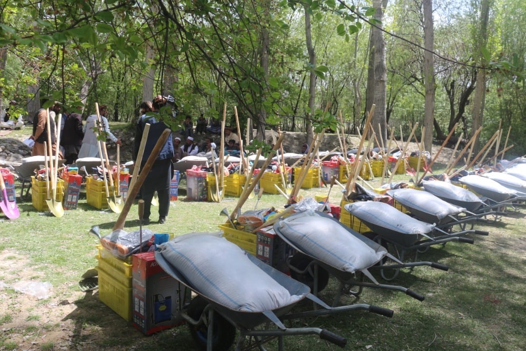 پکتیا کې پر یوشمېر بزګرانو د لوبیا تخم او کرنیز توکي ووېشل شول