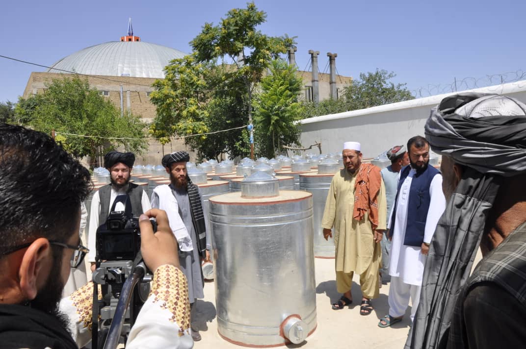 برای ۱۸۰ تن  در جوزجان سیلوهای فلزی ذخیره‌یی توزیع گرديد