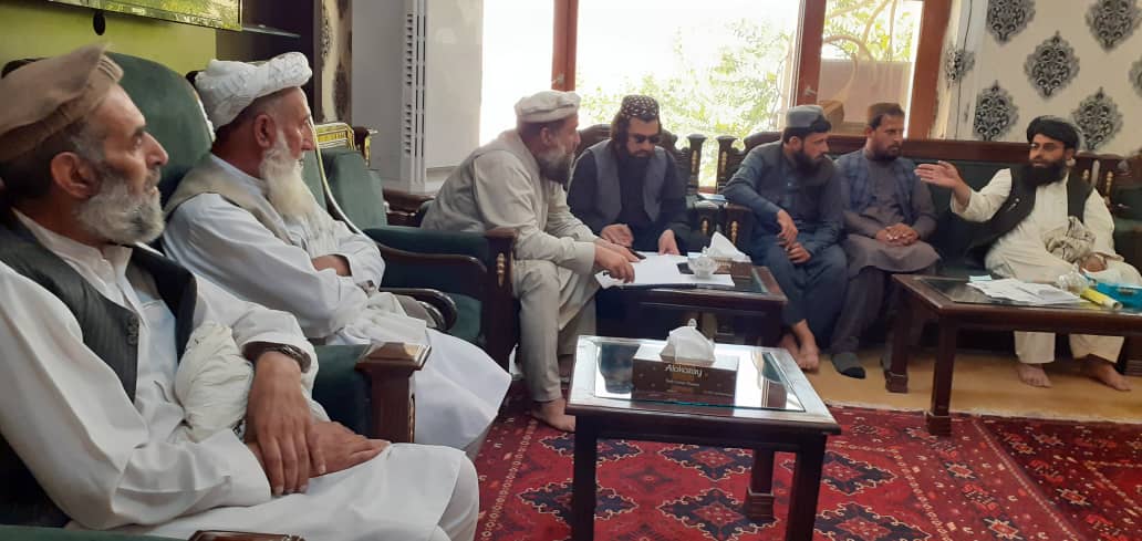 لوګر: د کرنې ریاست ته د ښارجوړونې او ځمکو ادارې د ځمکو آمریت د لېږد د همغږۍ لومړنۍ غونډه جوړه شوه.