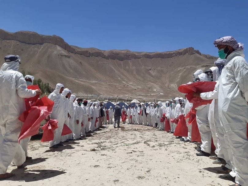 برگزاری حشر عمومی برای پاک کاری زباله ها در پارک ملی بندامیر