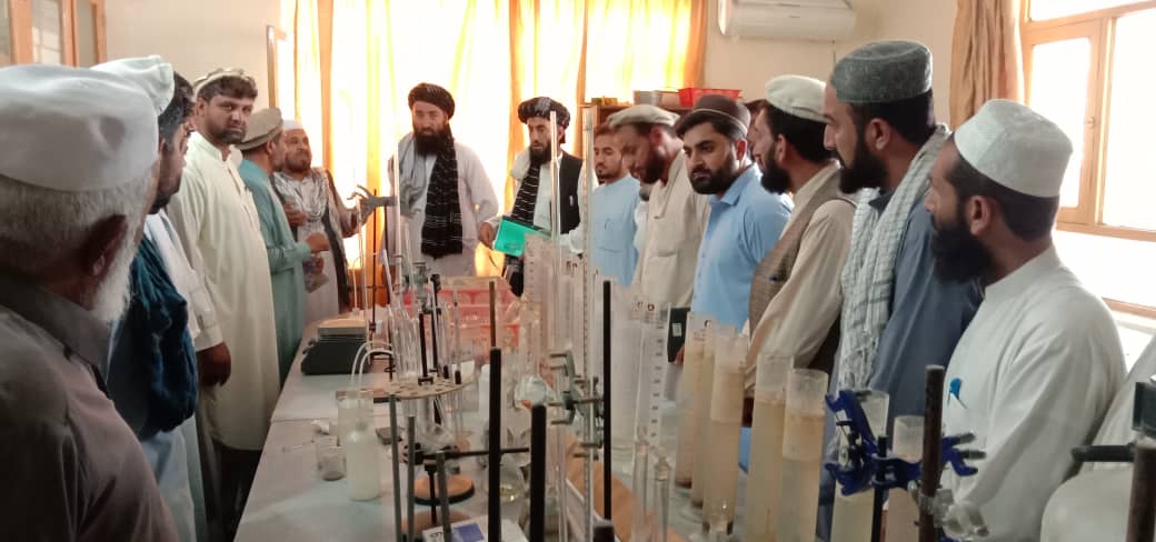 ننګرهار کې د شولو، جوارو، سویابینو او میؤو د کروندې ورځ ترسره شوه