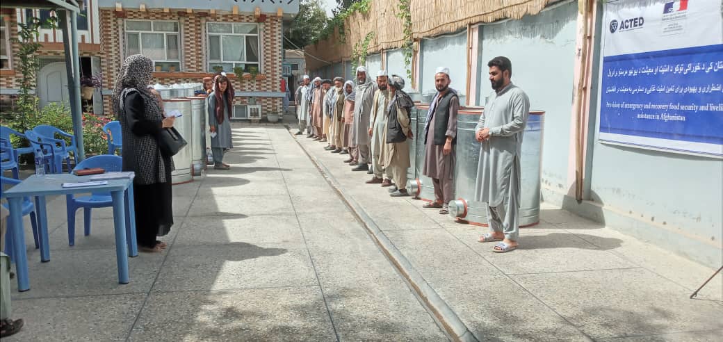 توزیع ۱۸۰ ذخیره‌گاه محصولات زراعتی در ولایت تخار