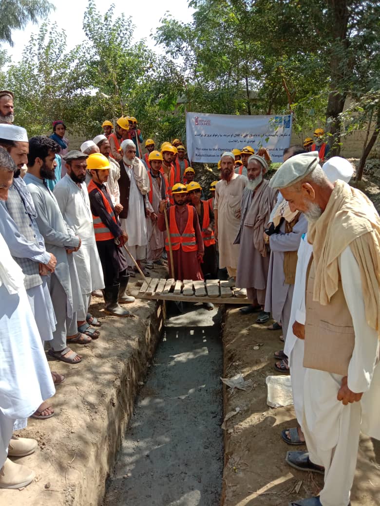 ننګرهار کې د دامنتل سربند او کانال د رغولو چارې پیل شوې