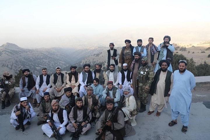 دکرنې سرپرست وزیر په بادغیس کې د سبزک کوتل له ځنګلونو څخه لیدنه وکړه