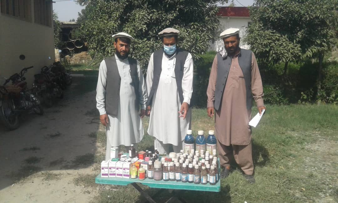 د لغمان مرکز مهترلام کې حيواني او نباتي روغتیاي کلینیکونه وڅارل شول