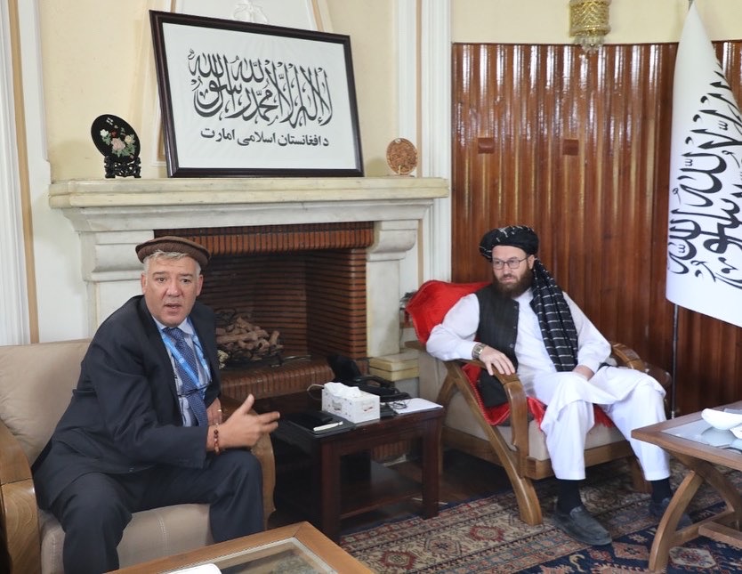 دکرنې سرپرست وزیر د ملګرو ملتونو د خوړو اوکرنې ادارې (FAO) له رییس سره وکتل