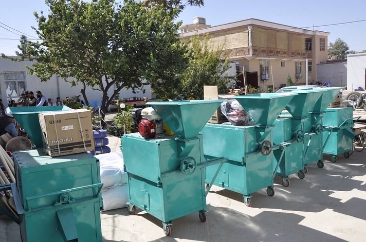 به شماری از دهقانان در جوزجان وسایل بعد از رفع حاصل توزیع گردید