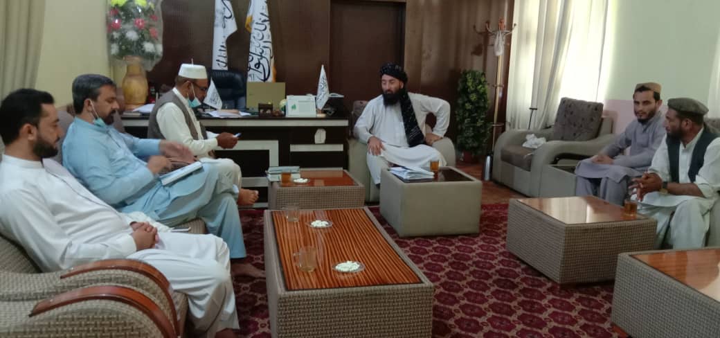 د ننګرهار په ۷ ولسوالیو کې د څارویو د واکسین کمپاین پیلېږي