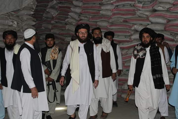 دکرنې وزارت سرپرست د البدر توليدي کمپلکس څخه ليدنه وکړه 