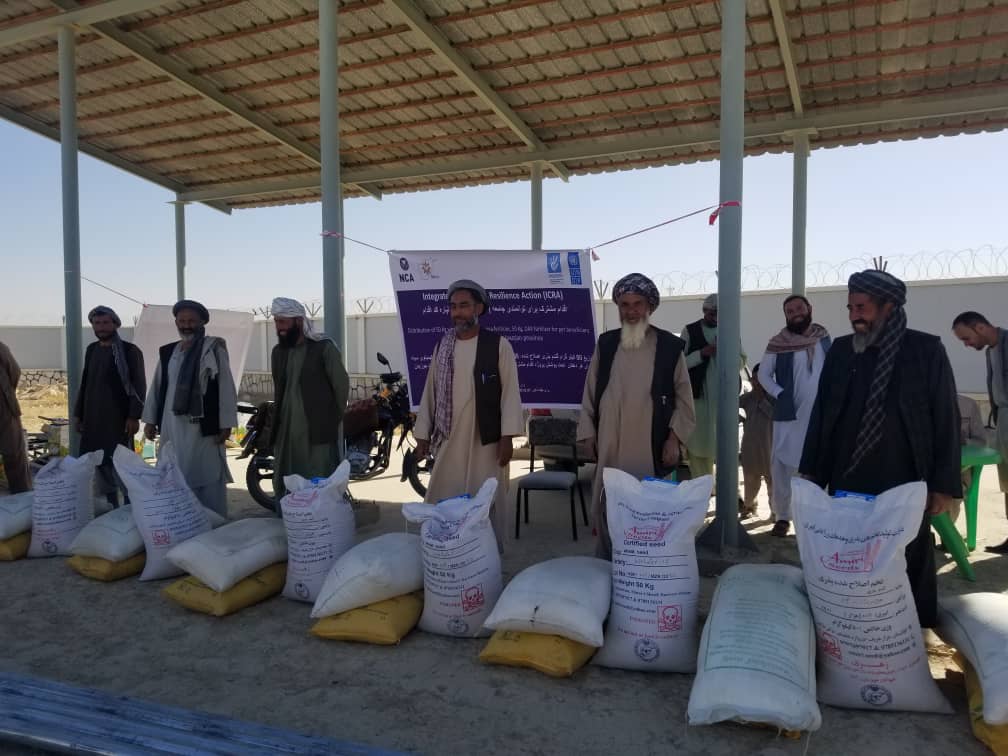 توزیع وسایل زراعتی و مرغداری برای ۴۰ فامیل مستحق در جوزجان