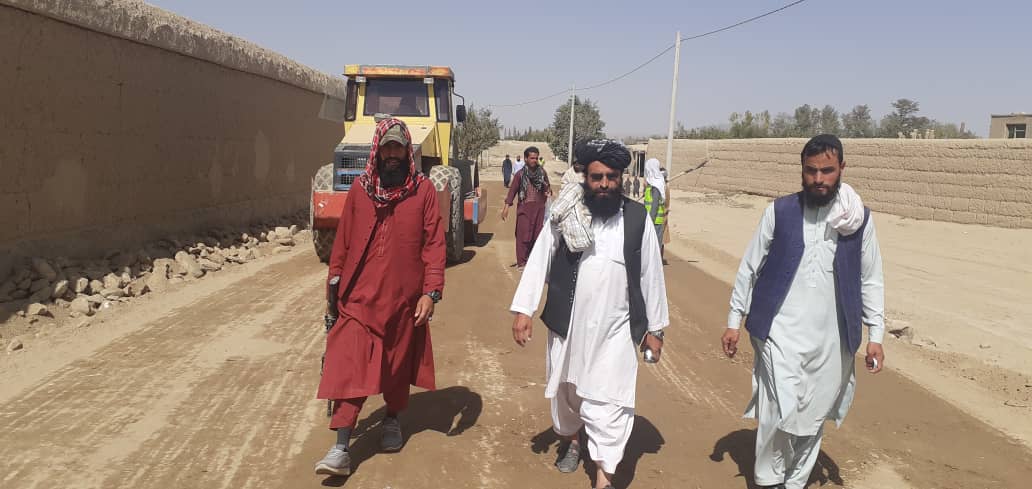 وګر: دغنمو په بدل کې د رغنيزو پروژو چارې روانې دي