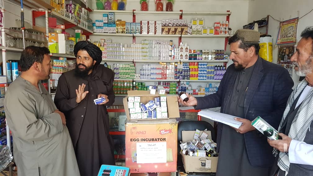 از ادویه فروشی‌های حیوانی و نباتی در ولسوالی حصه اول ولایت کاپیسا نظارت شد