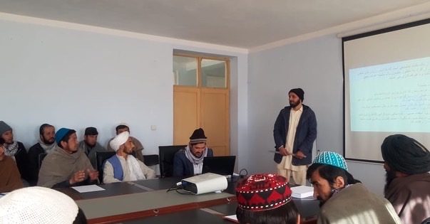 برای 52 تَن از کارمندان ریاست زراعت دایکندی ورکشاپ آموزشی دایر گردید