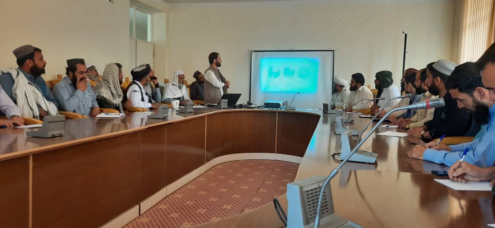 تدویر برنامه آموزشی برای کارمندان ریاست زراعت ولایت نیمروز