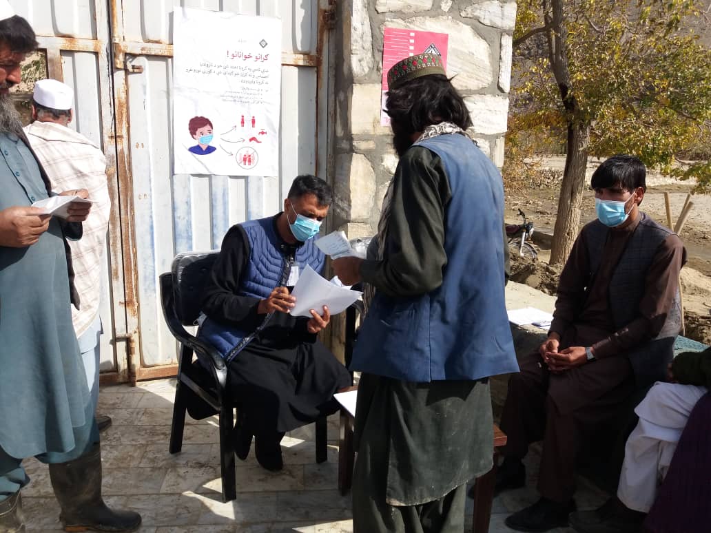 میدان وردګو کې سلګونه کسانو ته د کار زمینه برابره شوه