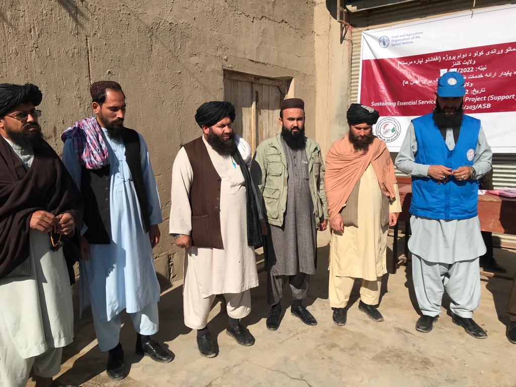 به یک هزار ۵۰۰ دهقان در ولسوالی کلباد ولایت کندز گندم بذری اصلاح شده  توزیع شد