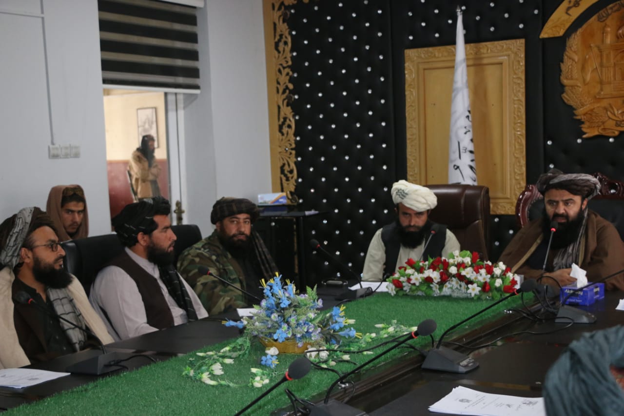 د غصب د مخنيوي کميټې په اړه د امیرالمٶمنین حفظه الله فرمان د لوګر ولایت ملکي او نظامي چارواکو سره شریک شو