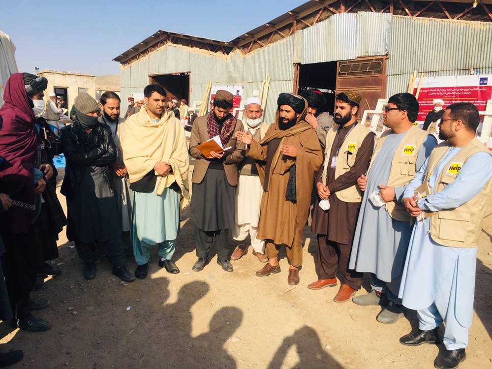 ریاست زراعت، آبیاری و مالداری ولایت بادغیس به همکاری دفتر(HELP) پروژه توزیع وسایل و مواد خوراکه مرغداری را  در آن ولایت افتتاح نمود.