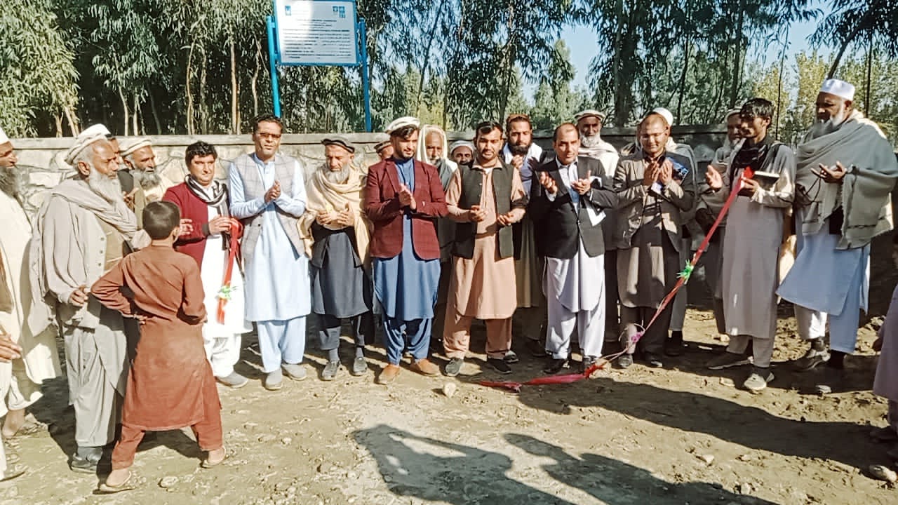 ننګرهار کې د اوبولګولو د دوو کانالونو د بیارغونې چارې پیل شوې