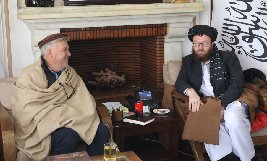 دکرنې وزیر د ملګرو ملتونو د خوړو او کرنې ادارې رییس سره وکتل