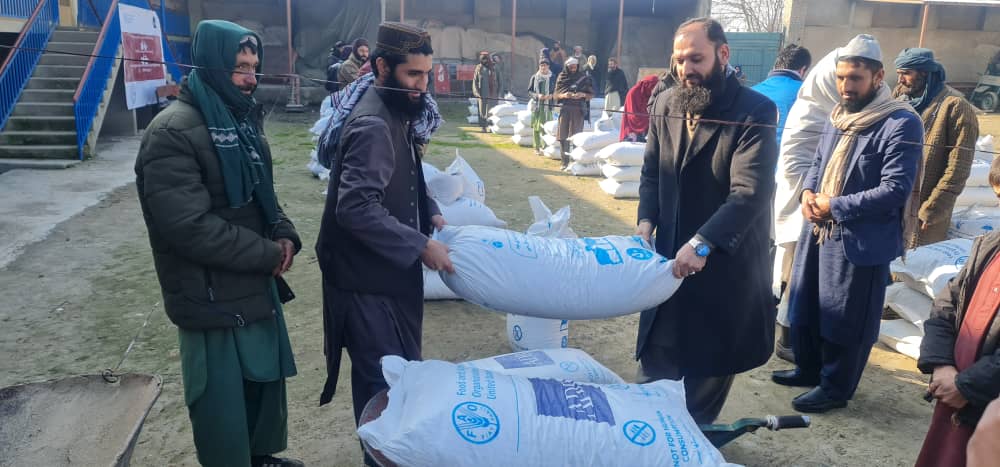 د کندز علي آباد کې له ۹۴۱ مالدارو کورنیو سره مرستې وشوې