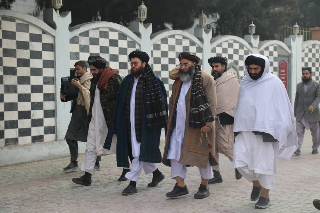 دیدار هیئت بررسی تخریبات اطراف دریای آمو با والی بلخ