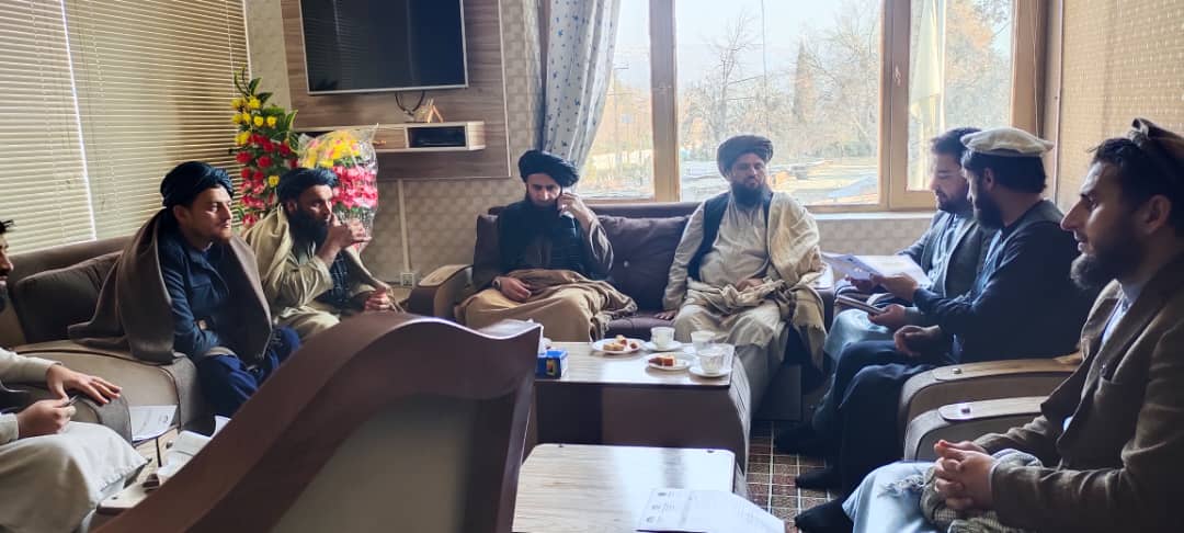 د لغمان دکرنې ریاست: د مخابراتي شبکو له چارواکو سره ناسته وشوه