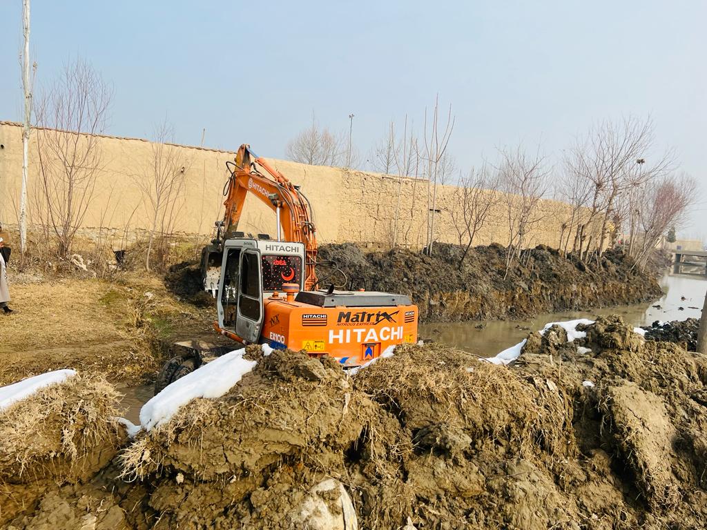 نظارت از پیشرفتکار کانال گلتپه در ولایت کندز