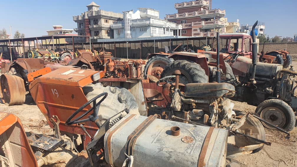 د هلمند دکرنې ریاست: ٢٦٧ قلمه داغمه او مازادو توکو د لیلام چارې پیل شوې 