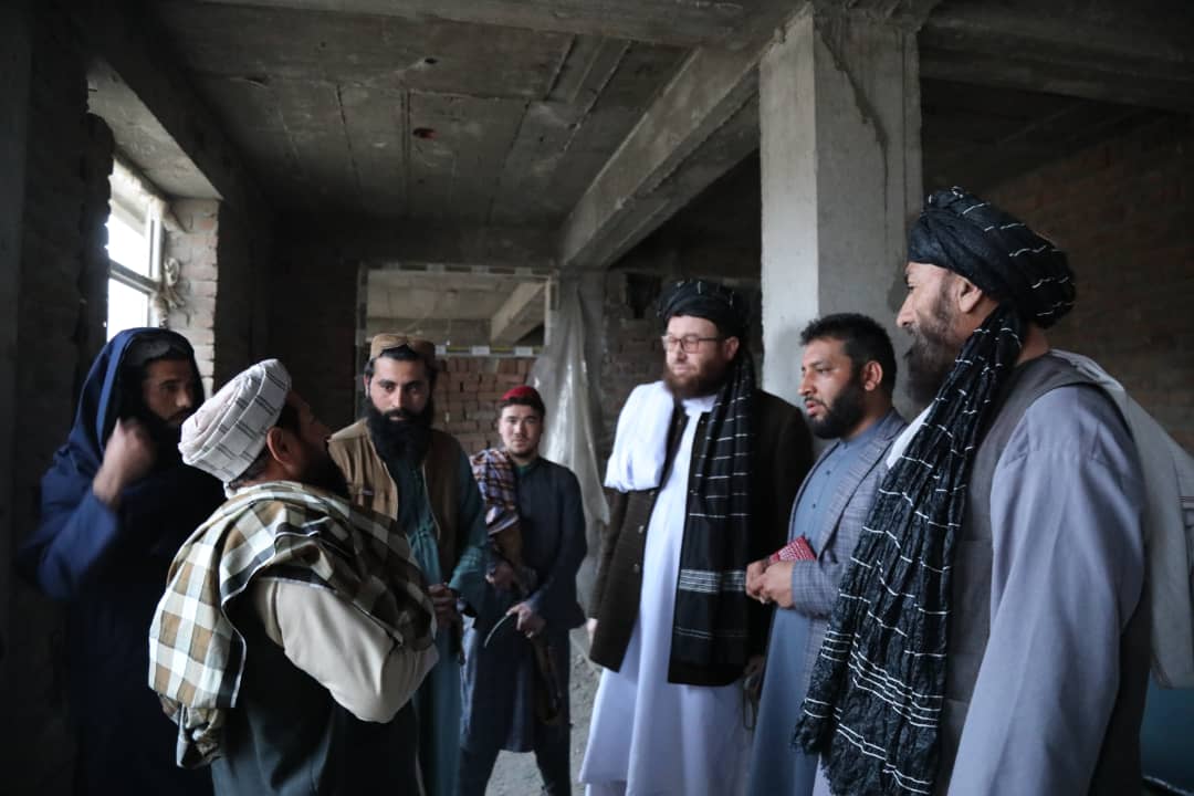 دکرنې وزیر په تورخم کې دکرنې وزارت قرنطين اسټېشن څخه ليدنه وکړه