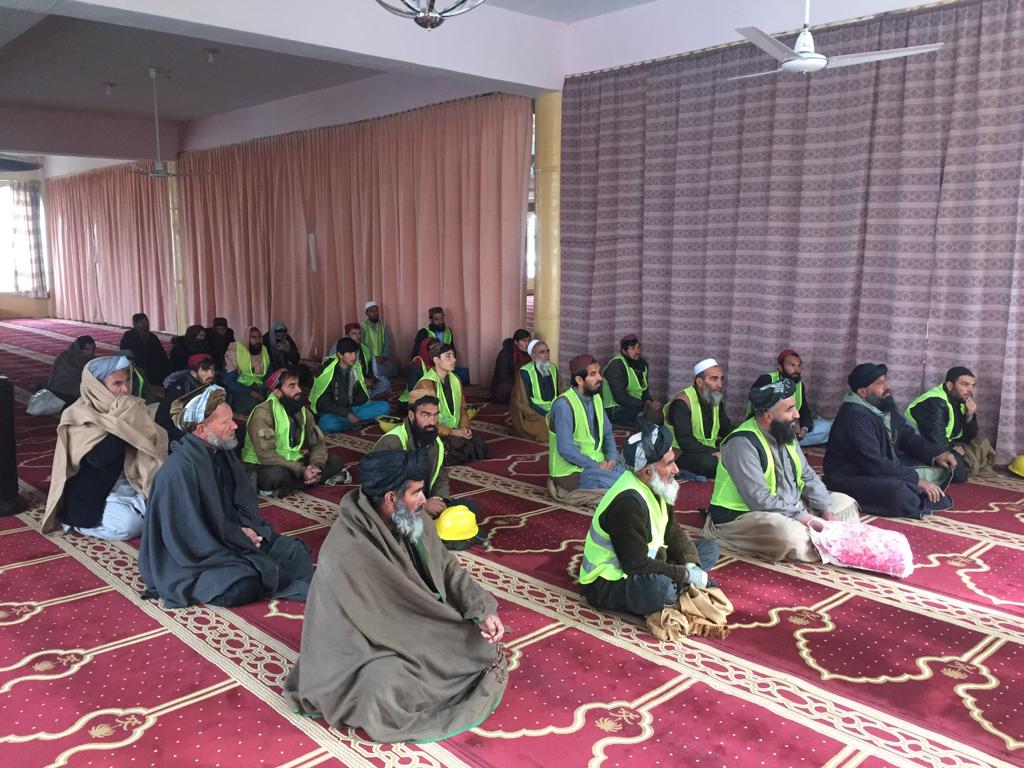 لوګر کې یوشمېر بزګران وروزل شول