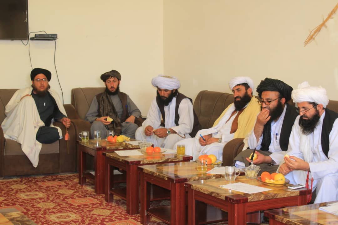 کندهار کې د امارتي ځمکو د غصب مخنیوی او غصب شویو ځمکو د بېرته راګرځولو تخنیکي پلاوی غونډه دائره شوه