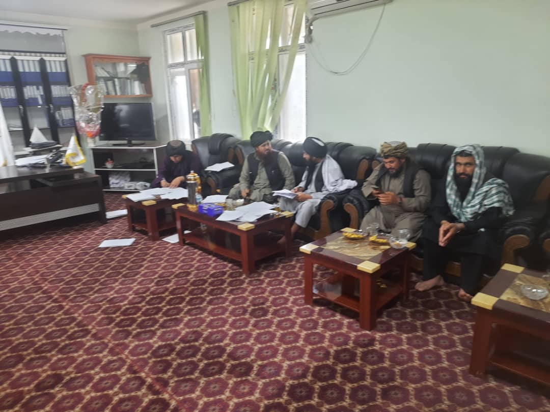 فراه کې د ځمکې غصب مخنیوی او د غصب شویو ځمکو د بېرته راګرځولو تخنیکي پلاوي غونډه دائره شوه