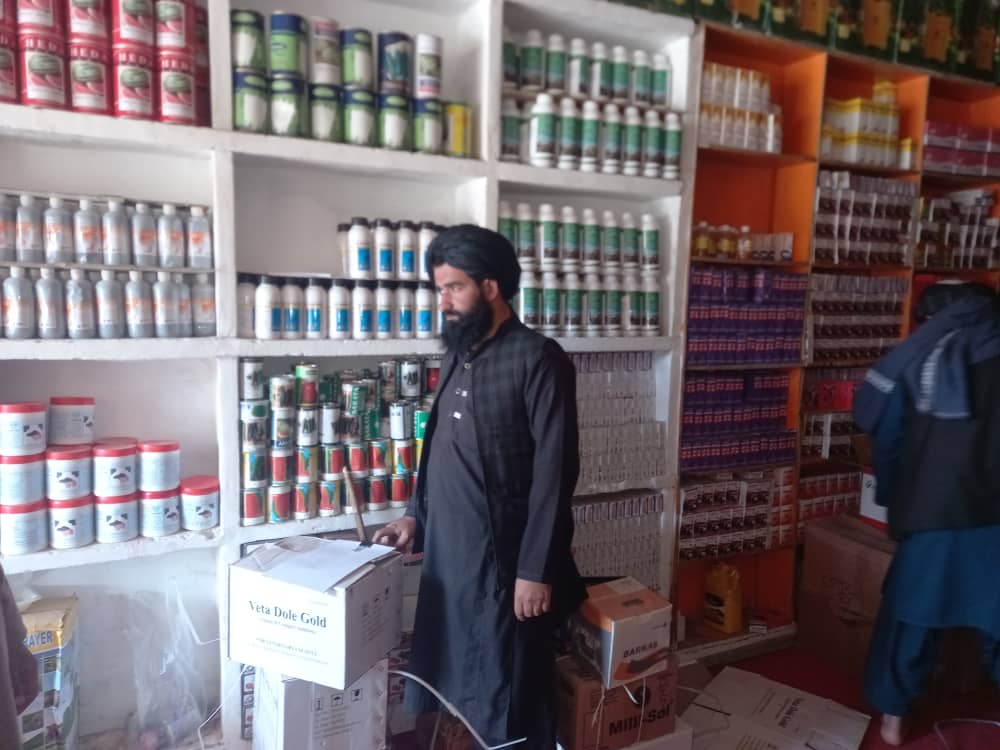 اروزګان کې د حیواني درمل پلورونکو څارنه و شوه