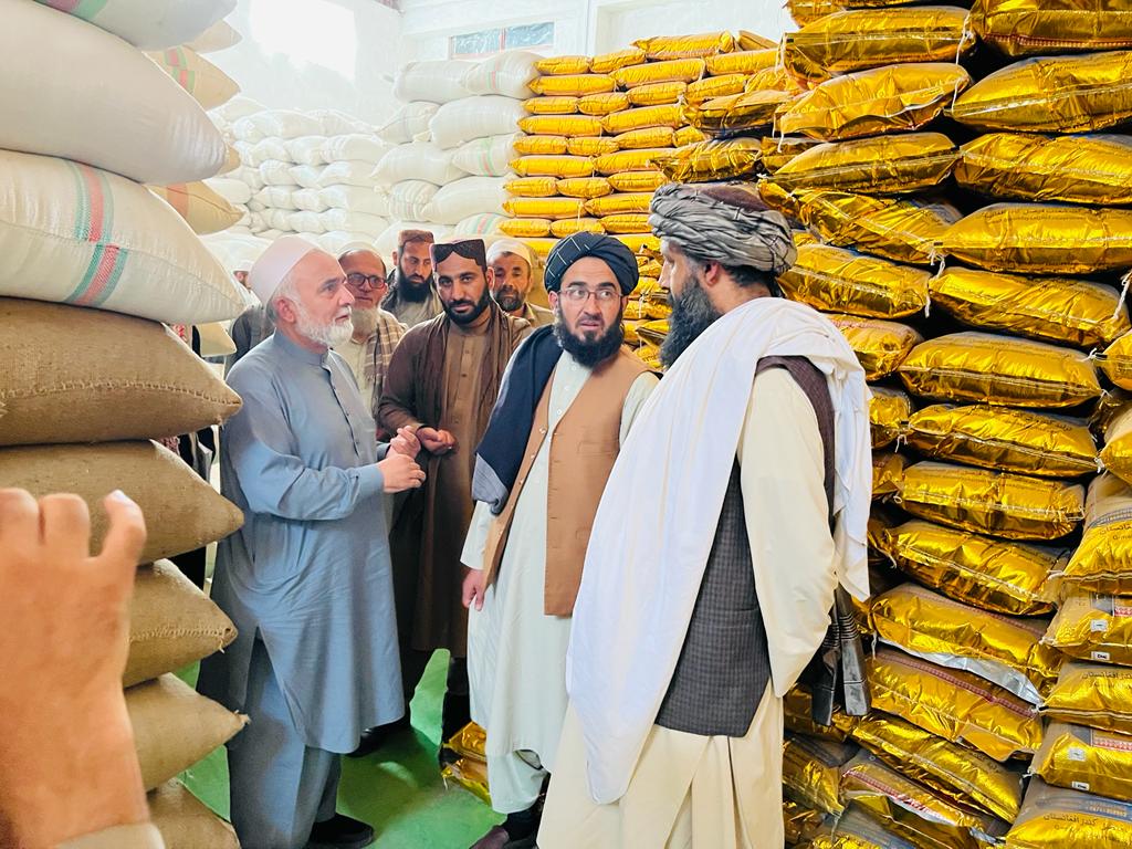 بازدید هیئت اعزامی وزارت زراعت از شرکت تولید و پروسس برنج شعیب فیصل