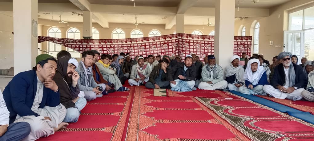 یک سرک از طریق برنامه توزیع گندم در مقابل کار در دایکندی ترمیم میشود